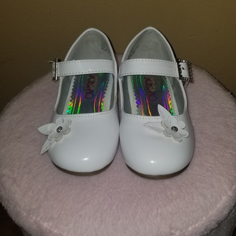 White Flower Dress Shoes